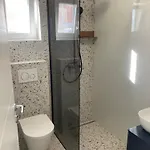 شقة Jadro زادار